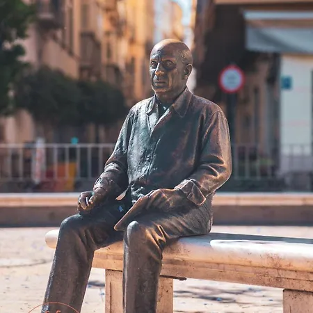 Perfect In Centre - Tcm * Málaga